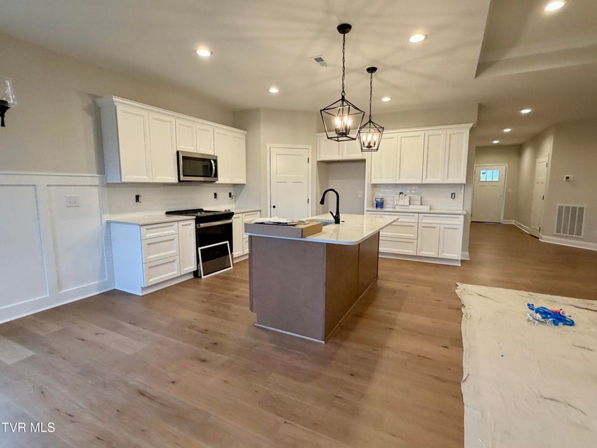 Photo #3: 234 Ruby Rose Ridge