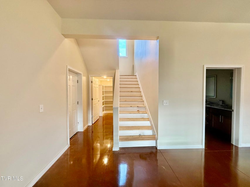 Photo #21: 2114 Powell River Rd 