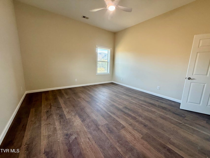 Photo #38: 2114 Powell River Rd 