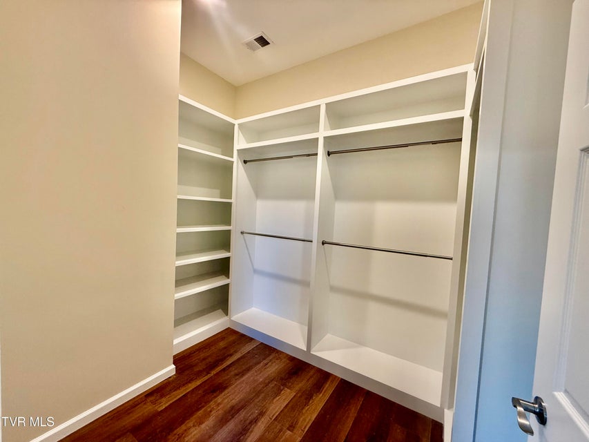 Photo #39: 2114 Powell River Rd 