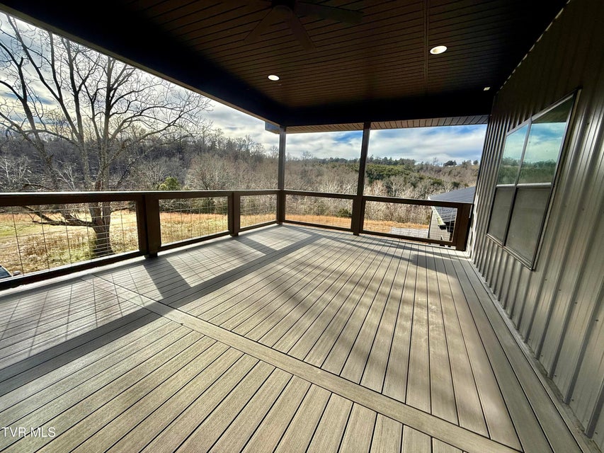 Photo #48: 2114 Powell River Rd 