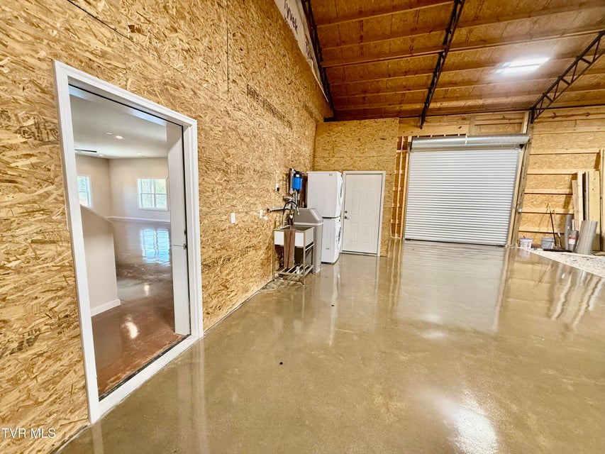 Photo #51: 2114 Powell River Rd 