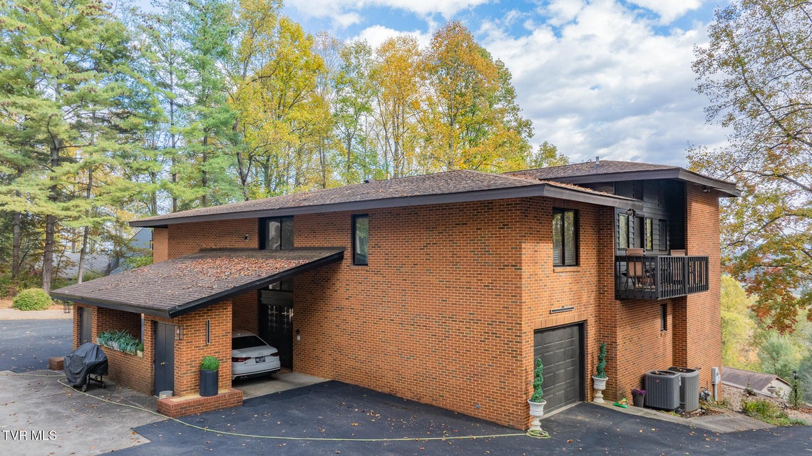 Photo #80: 3606 Honeywood Drive