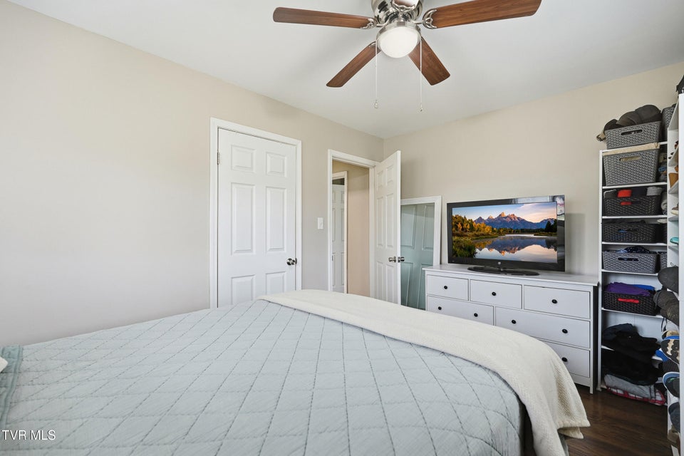 Photo #18: 119 Dakota Road