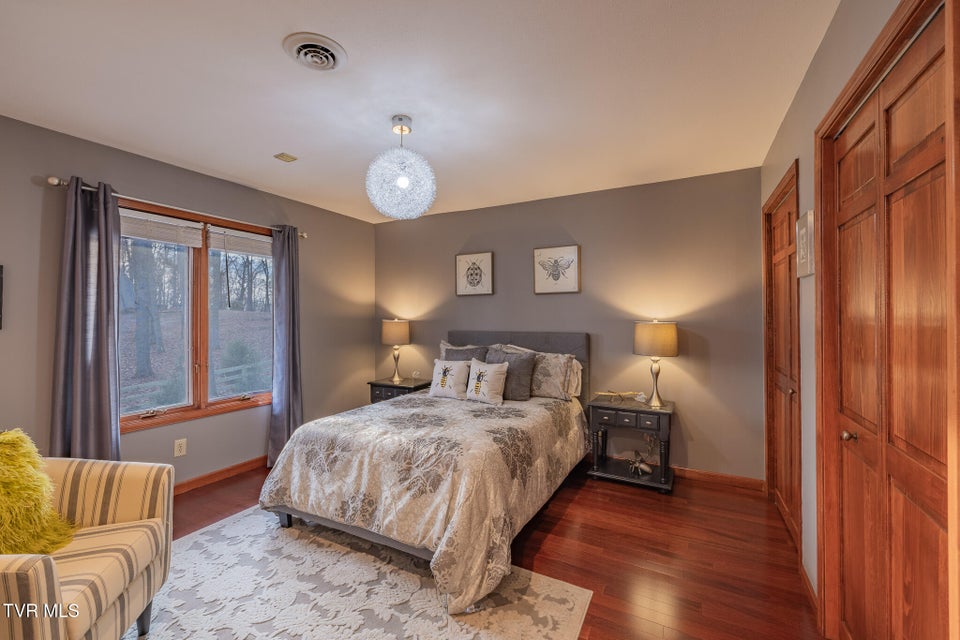 Photo #39: 3606 Honeywood Drive