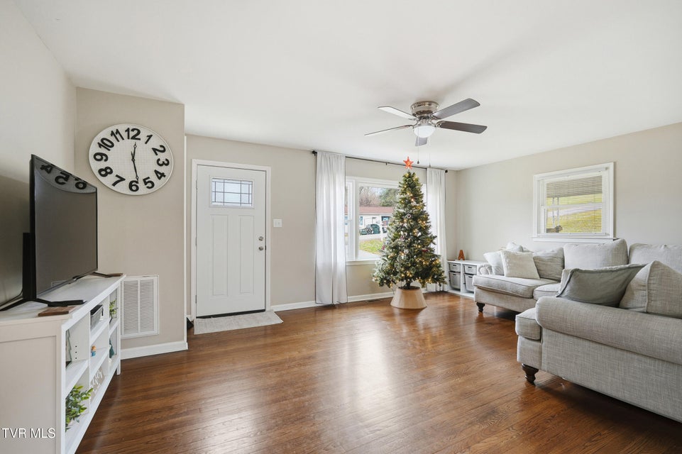 Photo #12: 119 Dakota Road