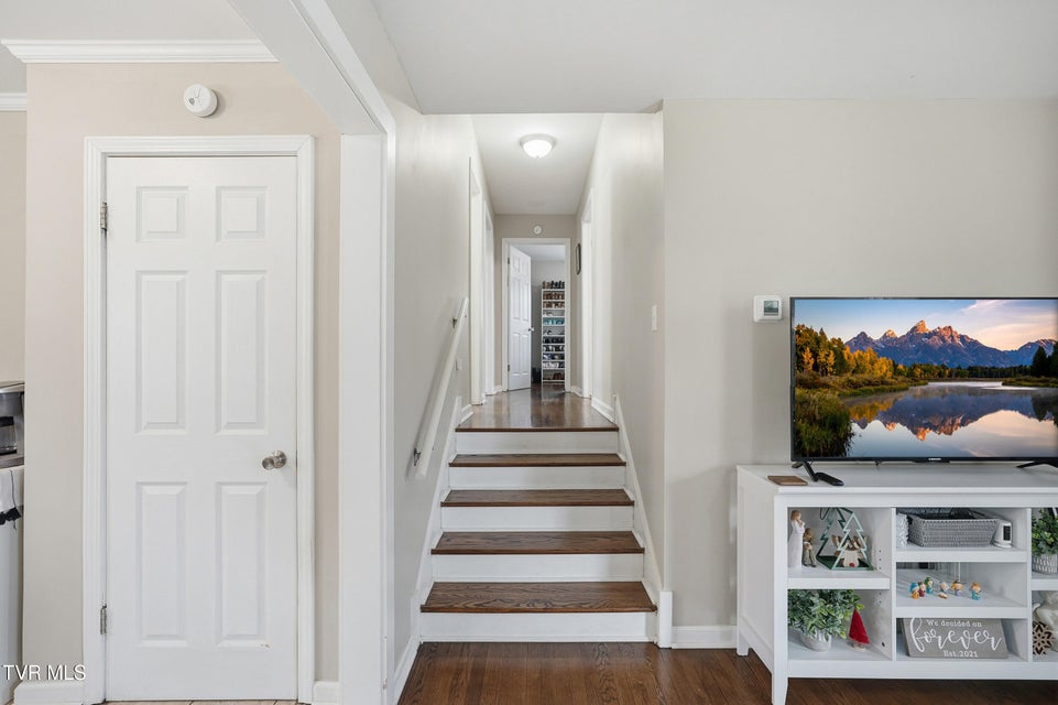 Photo #30: 119 Dakota Road