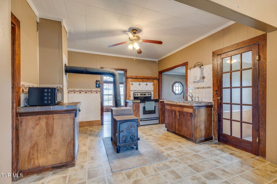 Photo #10: 22587 Us Hwy 58 