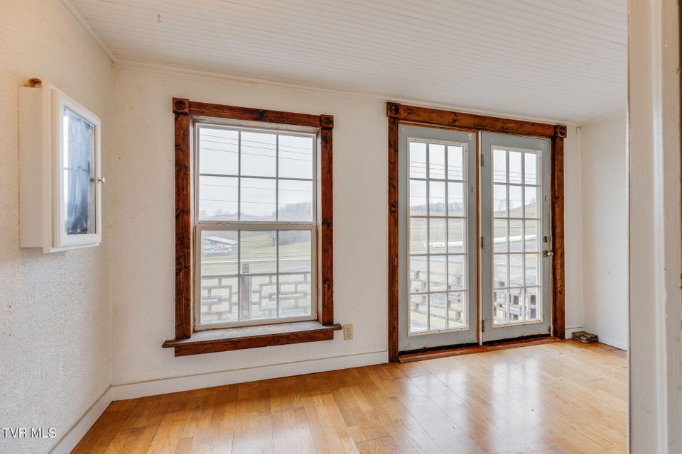 Photo #12: 22587 Us Hwy 58 