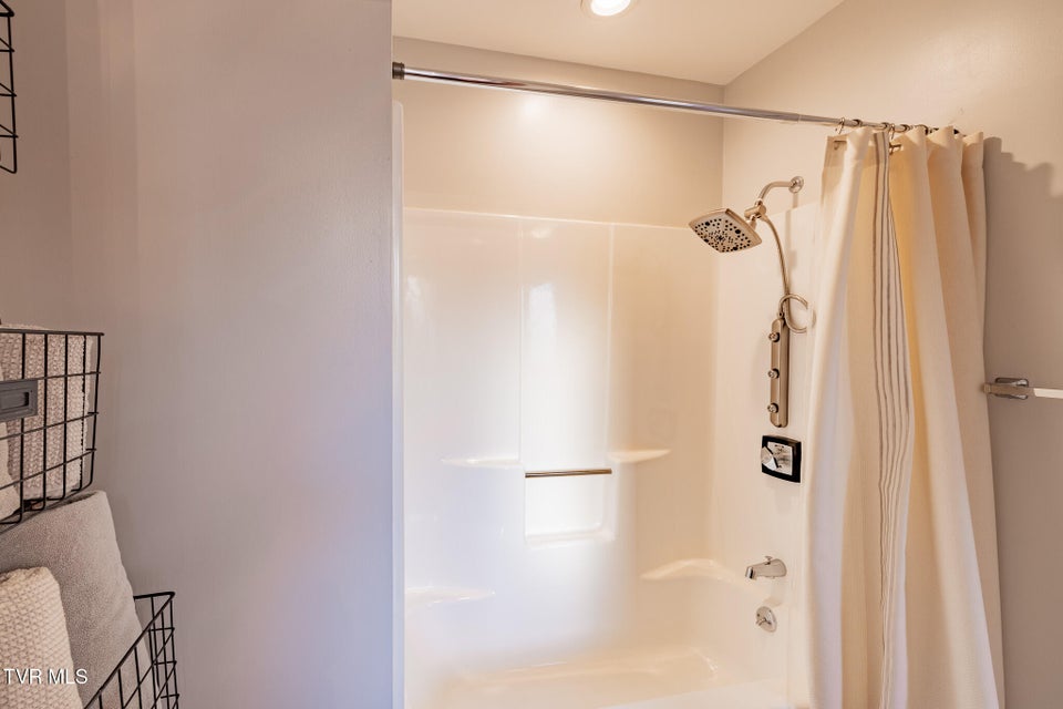 Photo #41: 3606 Honeywood Drive