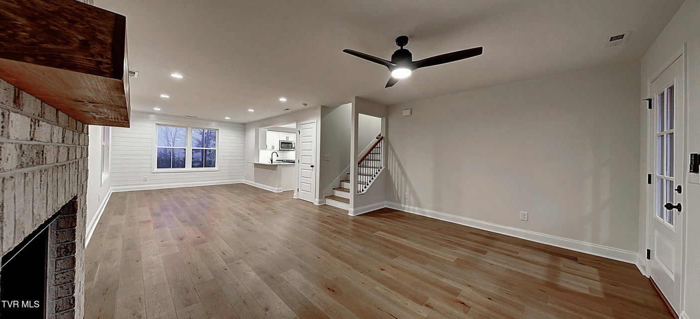 Photo #6: 224 Dry Kiln Court