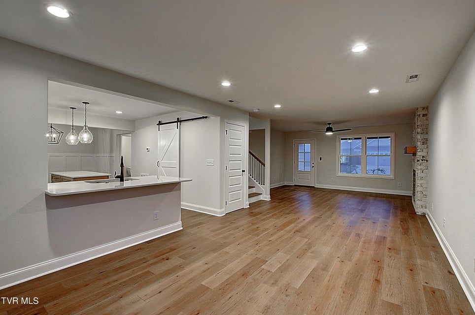 Photo #9: 224 Dry Kiln Court