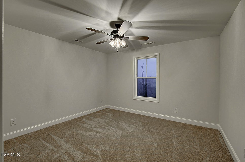 Photo #18: 224 Dry Kiln Court