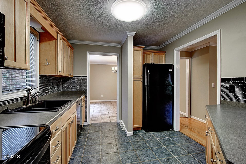 Photo #19: 1310 Suntree Road