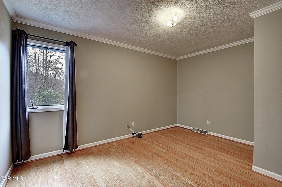 Photo #28: 1310 Suntree Road