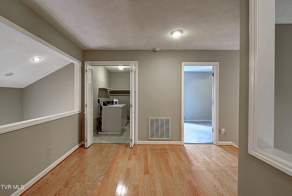 Photo #33: 1310 Suntree Road