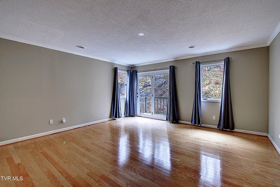 Photo #34: 1310 Suntree Road