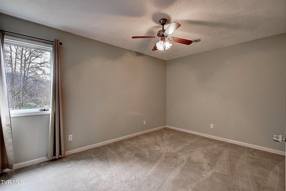 Photo #40: 1310 Suntree Road