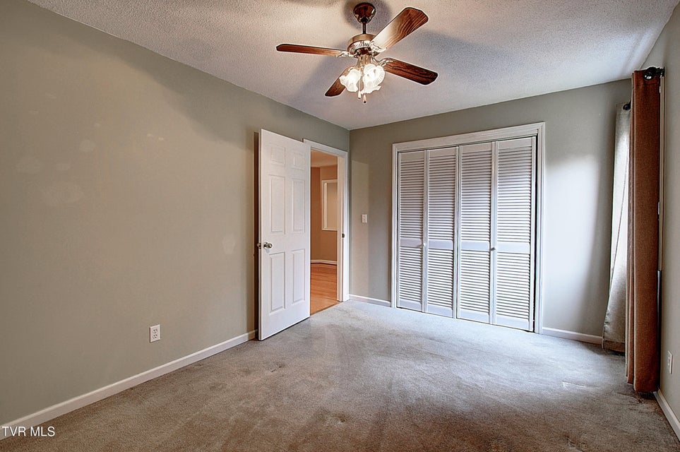 Photo #41: 1310 Suntree Road