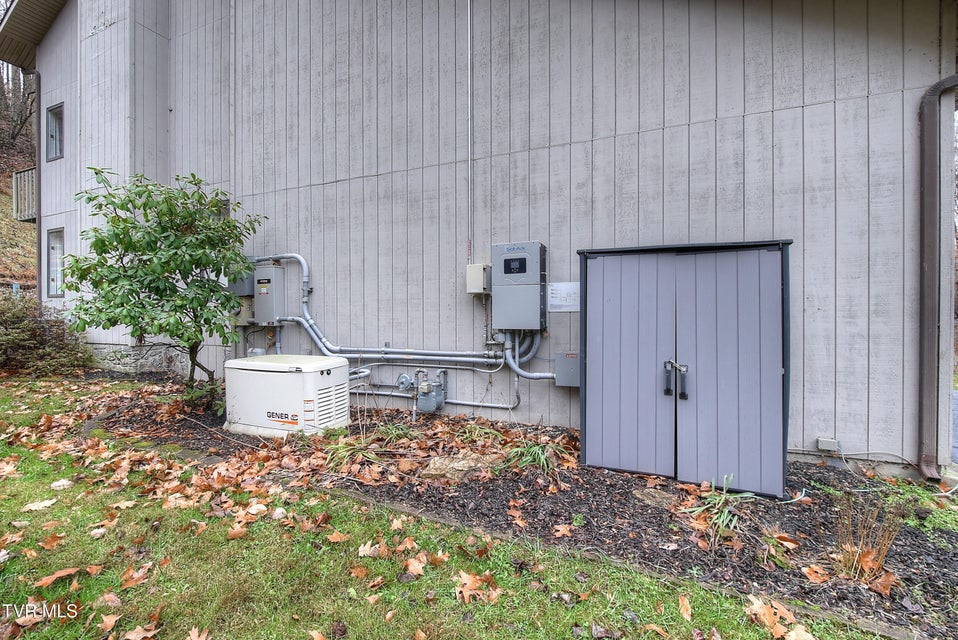 Photo #49: 1310 Suntree Road