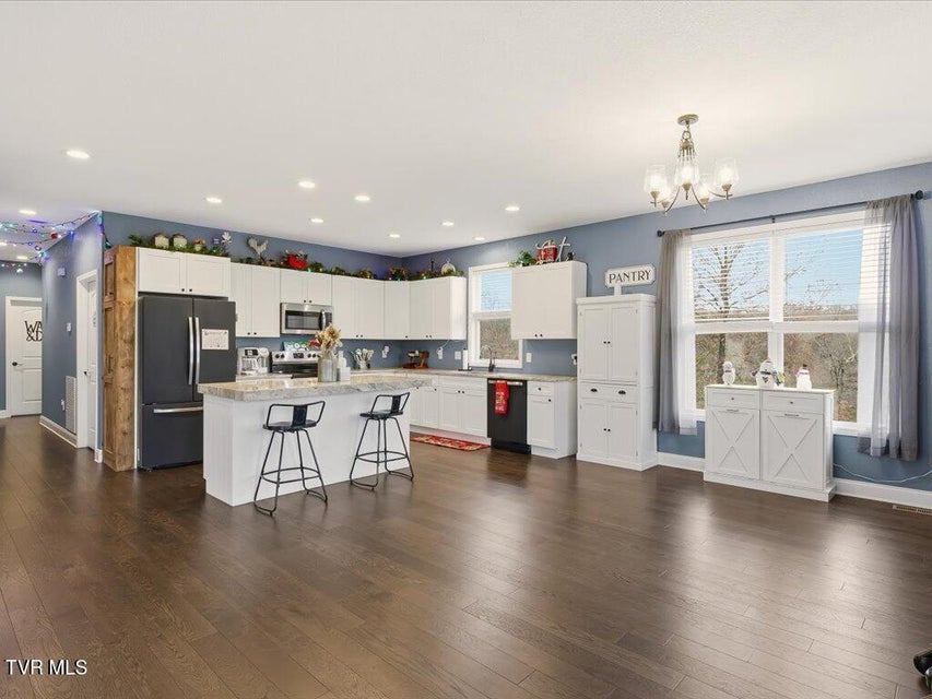 Photo #9: 284 Woodstock Drive