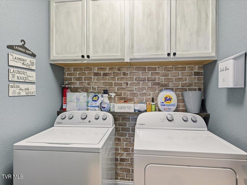 Photo #23: 284 Woodstock Drive