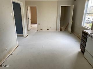 Photo #7: 317 Archcrest Street