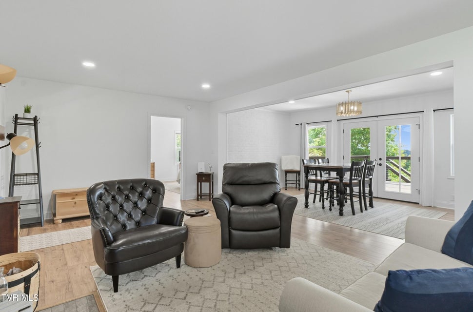 Photo #10: 4509 Old Stage Road