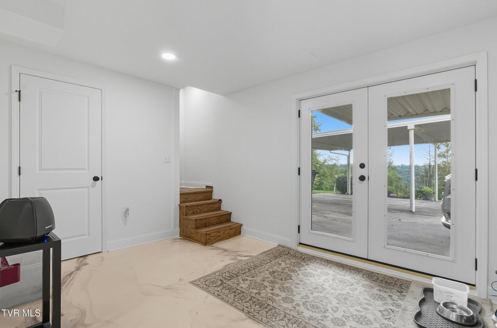 Photo #32: 4509 Old Stage Road