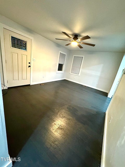 Photo #26: 1658 Echo Court