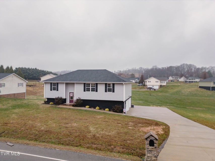 Photo #2: 6245 Snapps Ferry Road