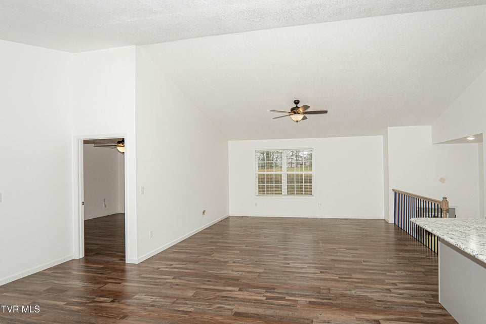 Photo #24: 6245 Snapps Ferry Road