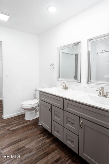 Photo #30: 6245 Snapps Ferry Road