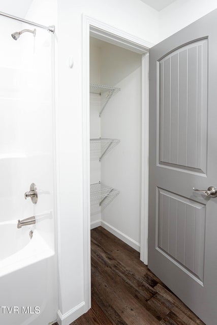 Photo #36: 6245 Snapps Ferry Road