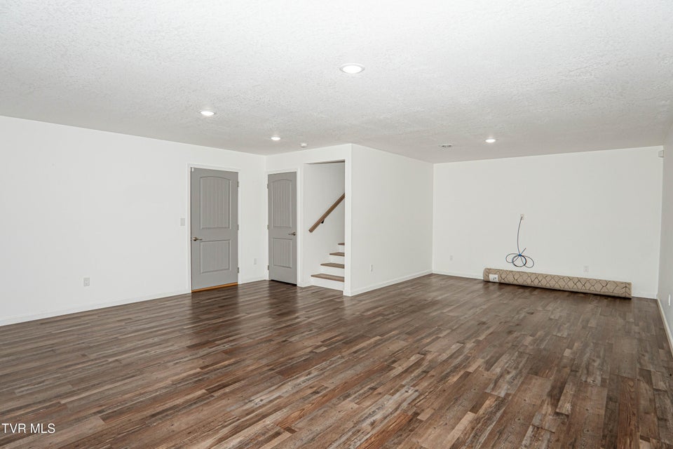 Photo #47: 6245 Snapps Ferry Road