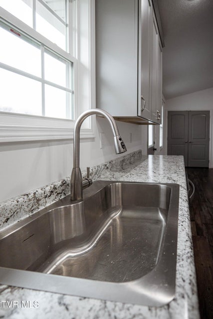 Photo #12: 6245 Snapps Ferry Road