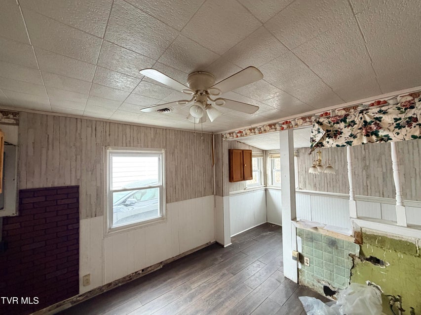 Photo #6: 59 Munsey Drive