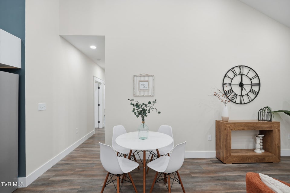 Photo #13: 2641 Anderson Street