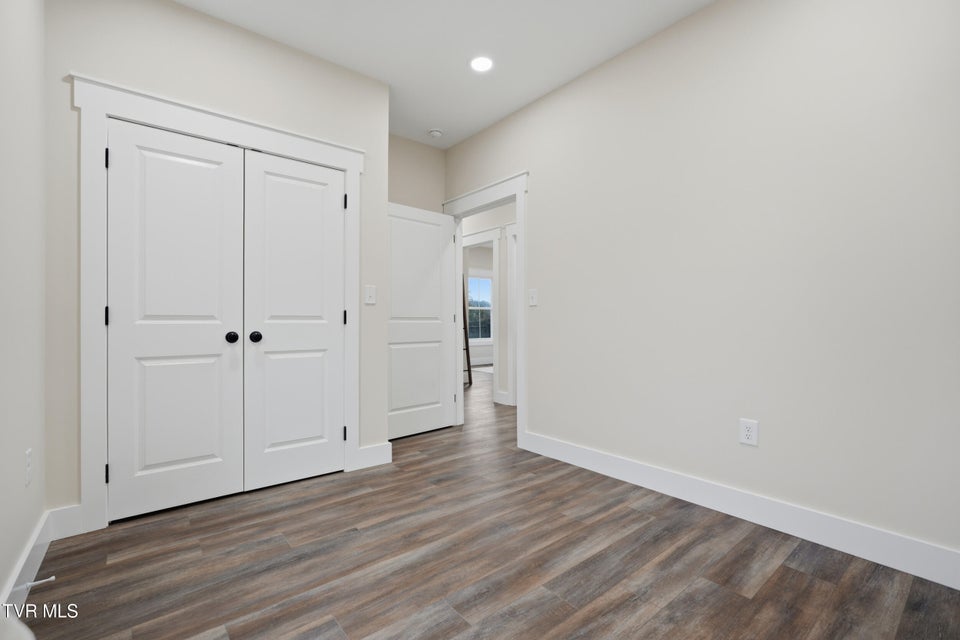 Photo #33: 2641 Anderson Street