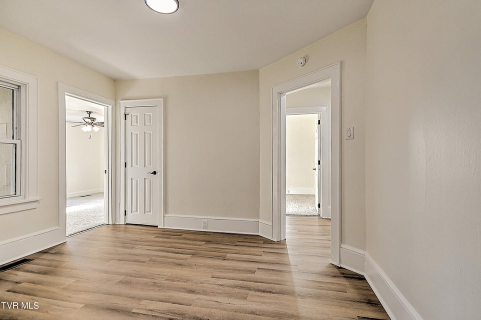 Photo #28: 4216 Maplewood Street