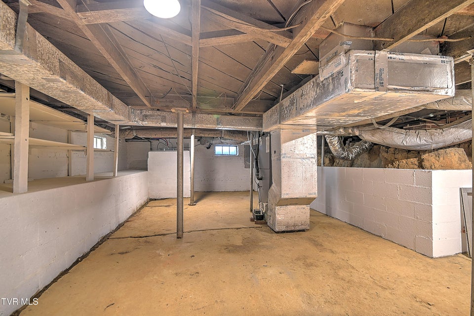 Photo #43: 4216 Maplewood Street