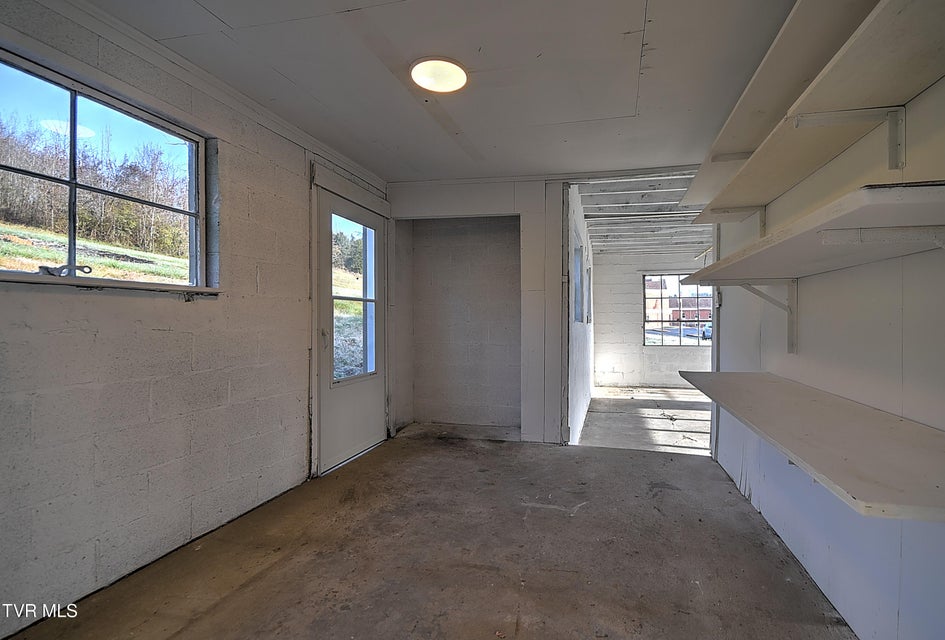 Photo #47: 4216 Maplewood Street