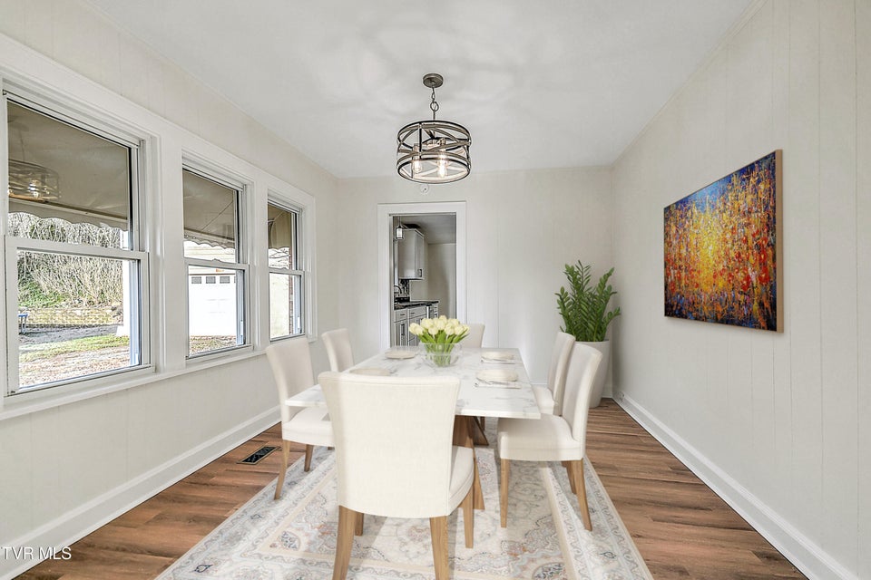 Photo #12: 4216 Maplewood Street