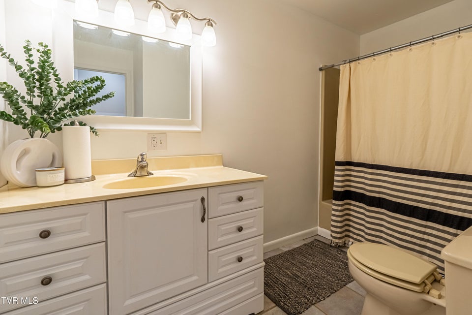 Photo #78: 27363 Fudge Road