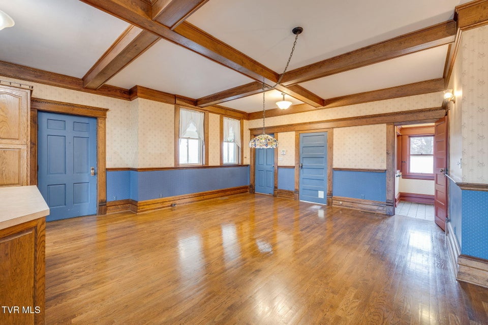 Photo #22: 322 Spruce Street