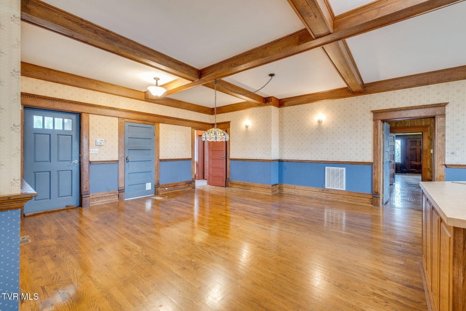 Photo #23: 322 Spruce Street