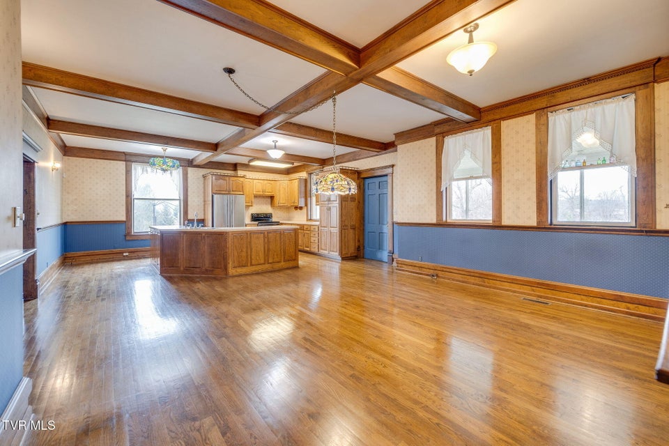 Photo #24: 322 Spruce Street