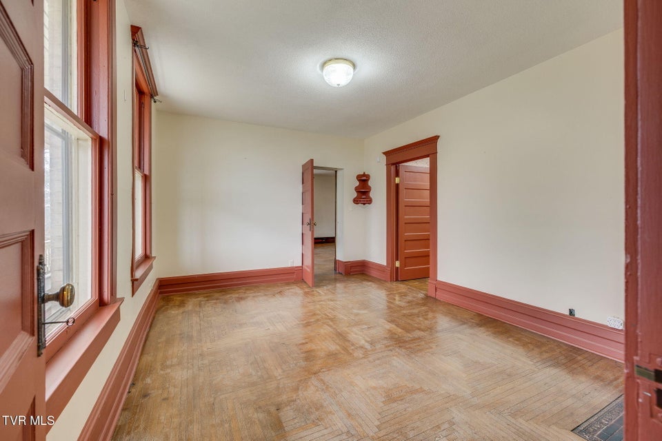 Photo #30: 322 Spruce Street