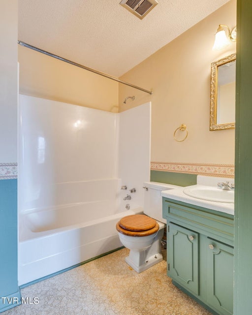 Photo #53: 322 Spruce Street