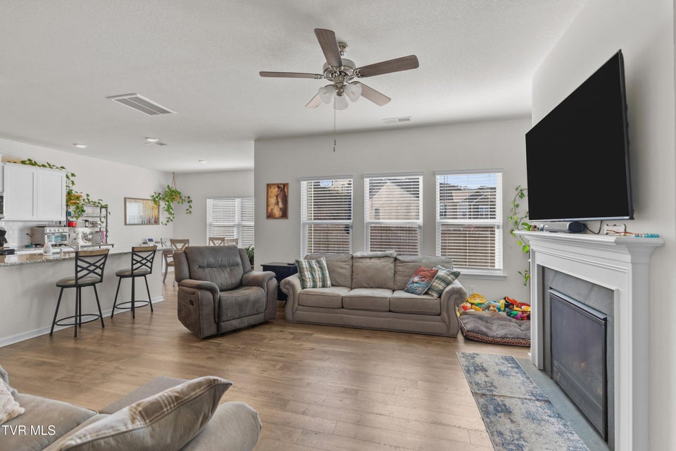 Photo #6: 573 Cliff Street